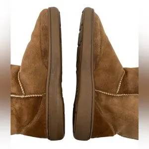 UGG Chestnut Boots Made in New Zealand Rubber Sole EUC Size M8/W9 UGG | Shoes | Ugg Chestnut Boots Made In New Zealand Rubber  main image 3